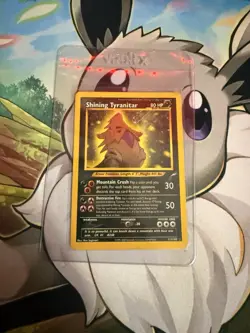 Pokemon Neo Destiny Shining Tyranitar Holo MP/HP 113/105 - Image 1