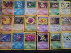 pokemon cards lot 122 cards - Image 2