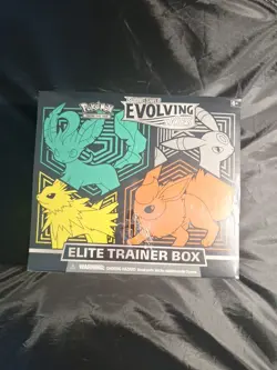 Pokemon TCG Sword & Shield Evolving Skies Elite Trainer And 3 Pack Bundle - Image 2