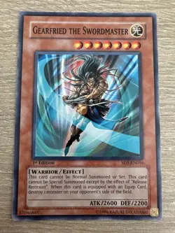 Yu-Gi-Oh! Gearfried the Swordmaster LP 1st Edition Moderate SD5-EN016 - Image 1