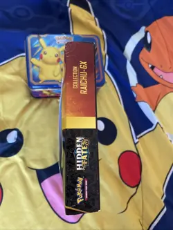 Pokemon TCG Hidden Fates Raichu GX Collection Box New Factory Sealed 728192512490 - Image 3