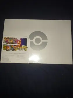 Pokemon TCG Sword and Shield Ultra Premium Collection Charizard Box 820650871115 - Image 2