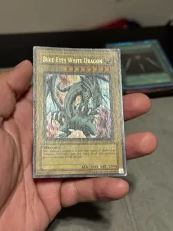Yu-Gi-Oh! Blue-Eyes White Dragon LOB-001 Unlimited Ultra Rare MP WAVY - Image 2