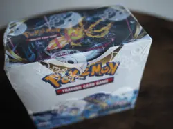 Pokemon TCG Sword & Shield Silver Tempest Booster Box English Sealed - Image 2