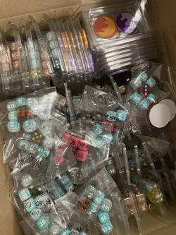 Pokemon TCG ETB Contents - 60 packs of Dice Damage Counters & 60 packs of coins - Image 3