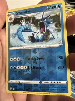 Gyarados 040/192 Reverse Holo Rare SWSH02: Rebel Clash Pokemon Card - Image 2
