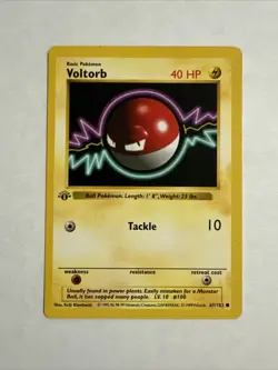 Pokemon Voltorb 67/102 1st Edition Shadowless Base Set Card - Image 2