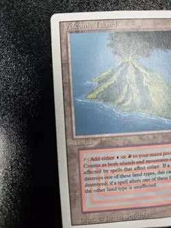 Vintage Magic The Gathering VOLCANIC ISLAND Card Revised Dual Land Brian Snoddy - Image 3