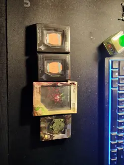 MAGIC THE GATHERING AR PINS MIXED LOT - Image 1