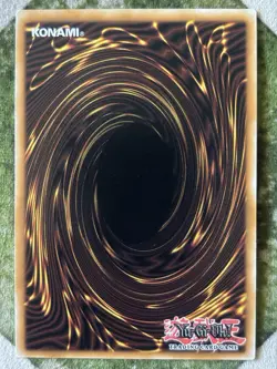 YuGiOh NUMBER S39: UTOPIA THE LIGHTNING Quarter Century Secret Rare RA04-EN251 - Image 3