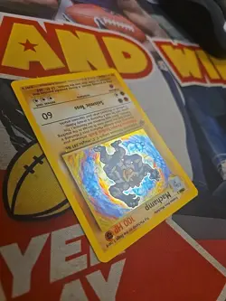 1999 Pokemon TCG Base Set 1st Edition Machamp Holo Lp/Nm Card 8/102 - Image 3