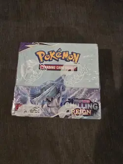 Pokemon TCG Sword & Shield - Chilling Reign Booster Display Box 820650818462 - Image 1