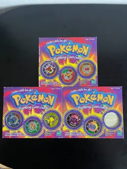1999 Vintage Pokemon Battling Coin Game 8 Coins, Moltres - Image 1