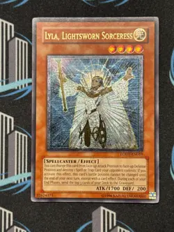 Yugioh Lyla Lightsworn Sorceress LODT-EN019 Ultimate Rare - Image 1
