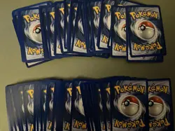 Pokemon TCG Mixed Lot Of 100 Non Holo Vintage 2005 Cards Near Mint/Mint - Image 5