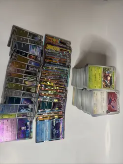 Japanese Bulk LOT 800+ Cards. Near mint Condition. - Image 1