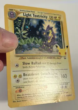Light Toxtricity SWSH137 SWSH: Sword & Shield Promo Cards Holo MP - Image 3