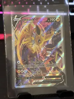 Jolteon V SWSH183 SWSH: Sword & Shield Promo Cards Holo - Image 1