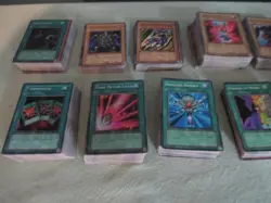 Lot of 500+ Yu-Gi-Oh Cards, Early Sets including 1st Edition w/ Collectors' Tin - Image 3