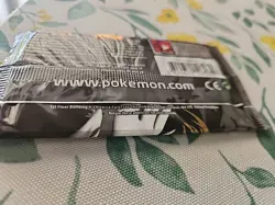 2013 Pokemon Black & White Legendary Treasures Booster Pack Sealed Reshiram Art - Image 5