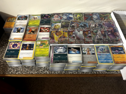 Pokemon TCG Lot of 100 Cards OVER 15 HOLOS, ULTRA RARES, V's EX's MEGA Included - Image 3