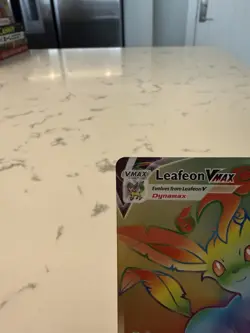 Pokemon TCG Leafeon VMAX Rainbow Secret Rare Holo Card Evolving Skies 204/203 - Image 2