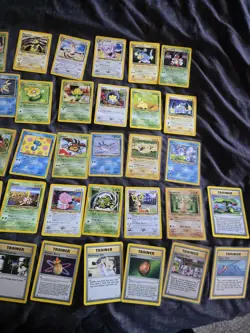 Pokemon TCG: Neo Genesis - Vintage 52 Card Lot - NO DUPLICATES - Image 3