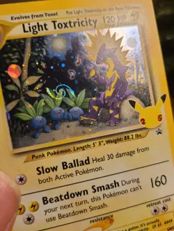 Light Toxtricity SWSH137 SWSH: Sword & Shield Promo Cards Holo - Image 2