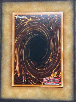Yugioh Dark Magician Girl YGLD-ENB03 Ultra Rare MP - Image 2