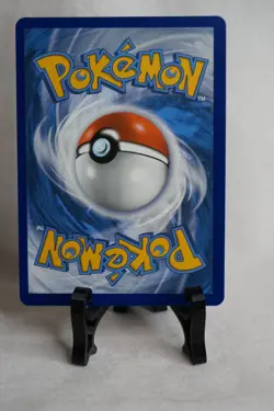 Pokemon TCG Honey Trainer Chilling Reign Full Art, Card 192/198, Sword & Shield - Image 2