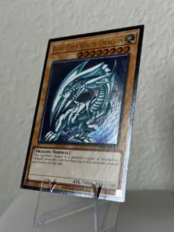 Blue Eyes White Dragon OTS - OP28-EN001 - Ultimate Rare - Image 2