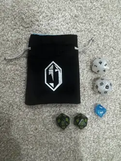 MTG Final Fantasy Promo Dice and Dice Bag D10 Spindown WITH 4x FF D20 PROMO DICE - Image 1