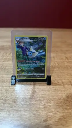 Vaporeon Trainer Gallery Holo Card TG02/TG30 Swsh09 Full Art Brilliant Stars - Image 1