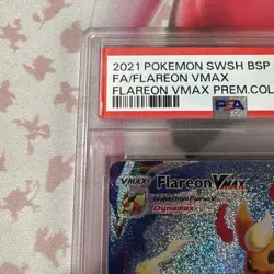 PSA 9 Flareon VMAX SWSH180 SWSH: Sword & Shield Promo Cards Holo - Image 2