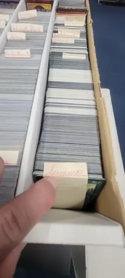 Big Magic The Gathering Collection With Box Of Thousands Of Cards And Binders - Image 4
