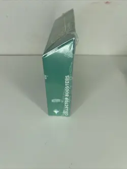MTG Streets of New Capenna - Collector Booster Display Box! FACTORY SEALED! - Image 4
