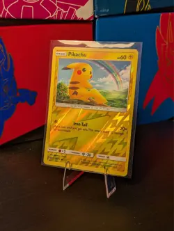 Pikachu [Reverse Holo] #28 Pokemon Shining Legends - Image 2