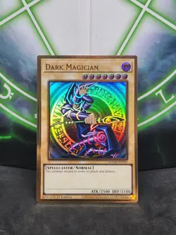 Yugioh Dark Magician MAGO-EN002 Premium Gold Rare 1st Edition NM - Image 1