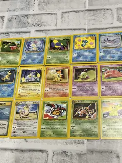 Pokemon Vintage Neo Genesis Card Lot of 25 Cards WOTC NO DUPES LP/NM Vtg TCG - Image 3