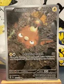Stunfisk Illustration Rare 202/191 Pokemon S&V: Surging Sparks - Image 1