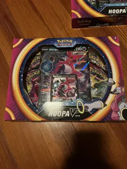 Pokemon TCG: Hoopa V Box New Sealed Evolving Skies Fusion Strike - Image 3