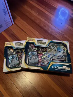 Pokemon TCG Glaceon VStar Special Collection Box Factory Sealed - Image 1