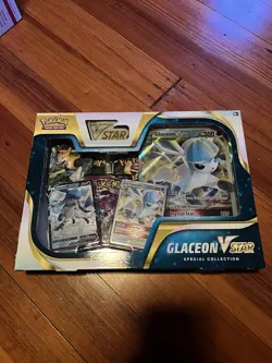 Pokemon TCG Glaceon VStar Special Collection Box Factory Sealed - Image 3