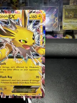 Pokemon Jolteon EX 28/83 Generations LP - Image 3