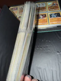 lot of 400 pokemon cards Plus Additional Collection Items LOT - Image 5