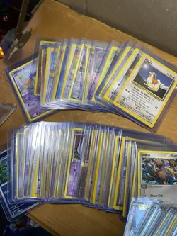 Huge 200+ Card Lot Vintage Pokemon Cards with modern Master balls - Image 4
