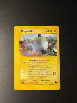 Magnemite # 76/144 (Magnetilo) Common aus Skyridge von 2003 Pokemon Vintage - Image 1