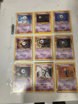 🔥 Vintage Pokemon Lot - Near Complete UNKNOWN Set + Goodies - Image 1
