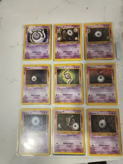 🔥 Vintage Pokemon Lot - Near Complete UNKNOWN Set + Goodies - Image 4