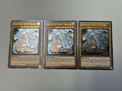 Yugioh! 3x Blue-Eyes White Dragon YSKR American English 1. Edition Ultimate Rare - Image 3